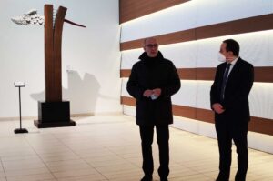 Ospedale-Udine-sculture